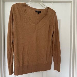Banana Republic Women's silk cashmere V-Neck Sweater - Tan